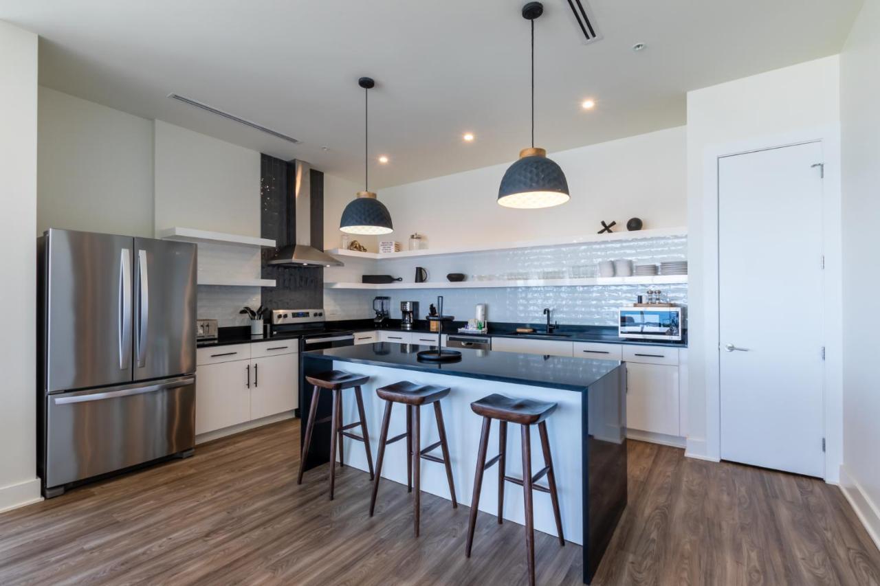Luxury 4 Bedroom Beachfront Condo With Rooftop Pool Next To The Hangout! Gp 303 Gulf Shores Zewnętrze zdjęcie