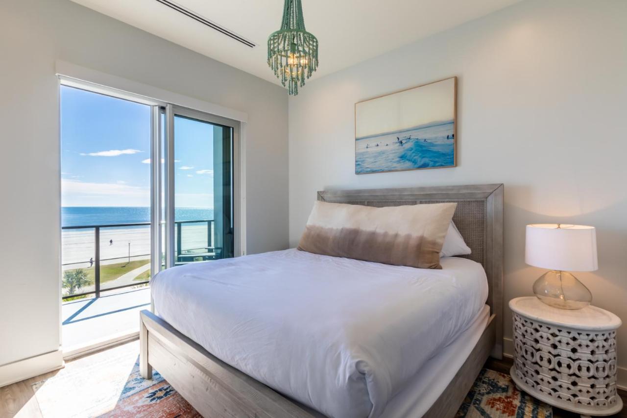 Luxury 4 Bedroom Beachfront Condo With Rooftop Pool Next To The Hangout! Gp 303 Gulf Shores Zewnętrze zdjęcie