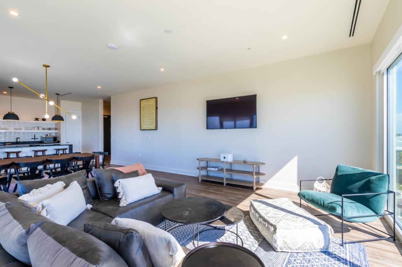 Luxury 4 Bedroom Beachfront Condo With Rooftop Pool Next To The Hangout! Gp 303 Gulf Shores Zewnętrze zdjęcie