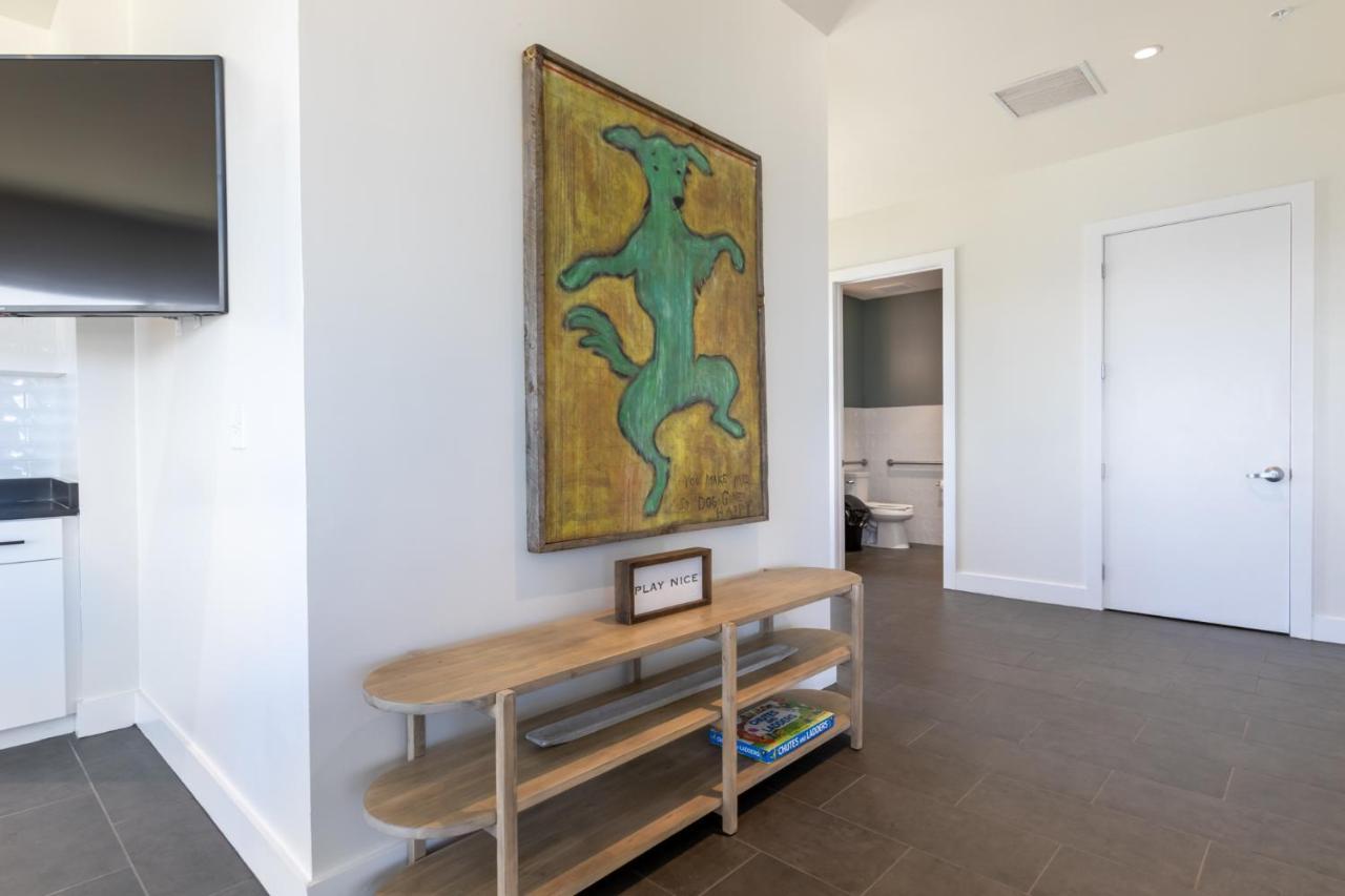 Luxury 4 Bedroom Beachfront Condo With Rooftop Pool Next To The Hangout! Gp 303 Gulf Shores Zewnętrze zdjęcie