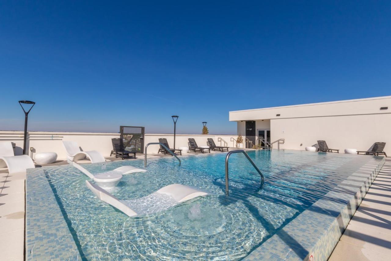 Luxury 4 Bedroom Beachfront Condo With Rooftop Pool Next To The Hangout! Gp 303 Gulf Shores Zewnętrze zdjęcie
