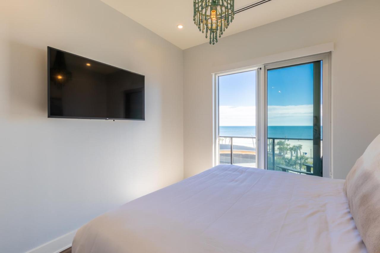 Luxury 4 Bedroom Beachfront Condo With Rooftop Pool Next To The Hangout! Gp 303 Gulf Shores Zewnętrze zdjęcie