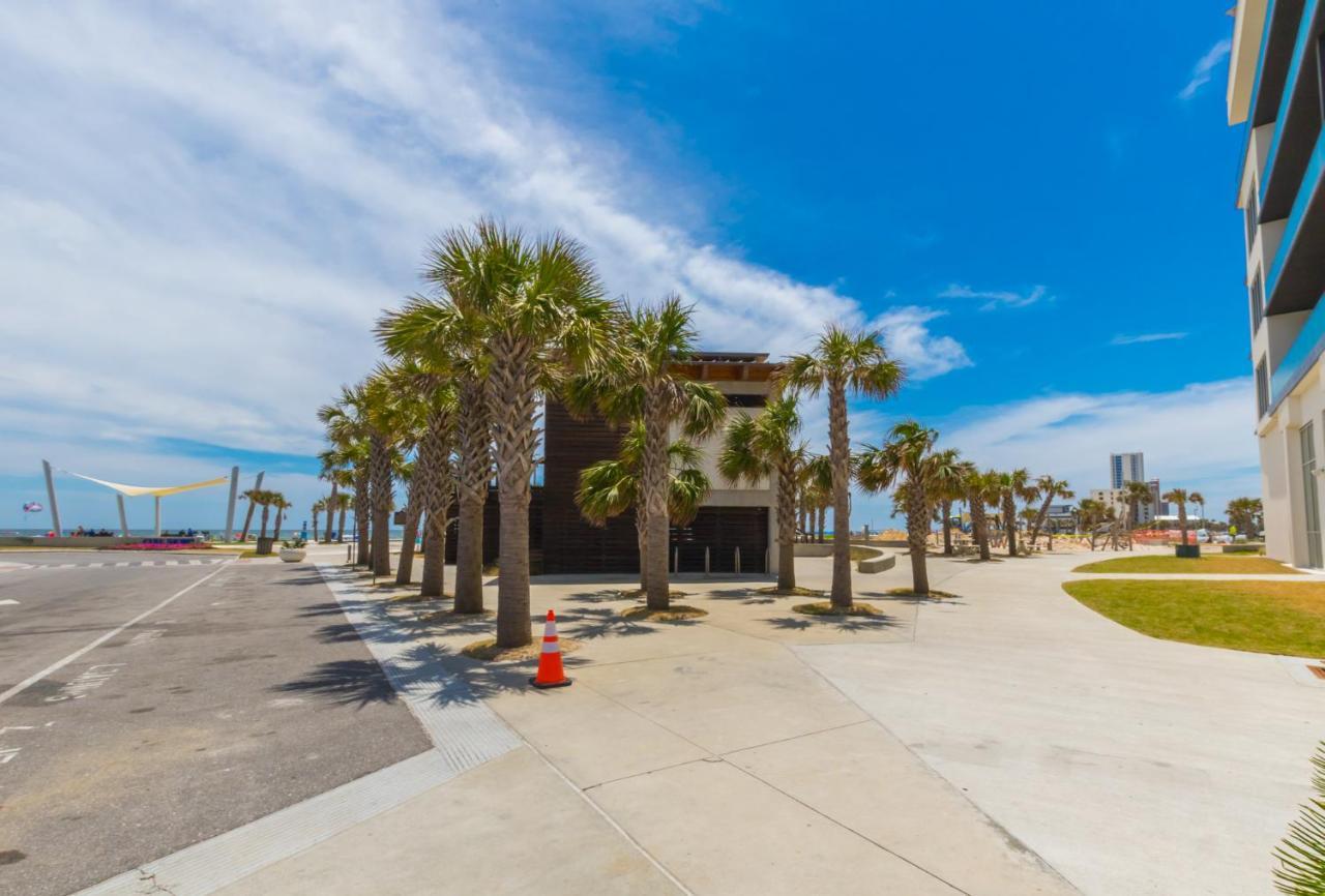 Luxury 4 Bedroom Beachfront Condo With Rooftop Pool Next To The Hangout! Gp 303 Gulf Shores Zewnętrze zdjęcie